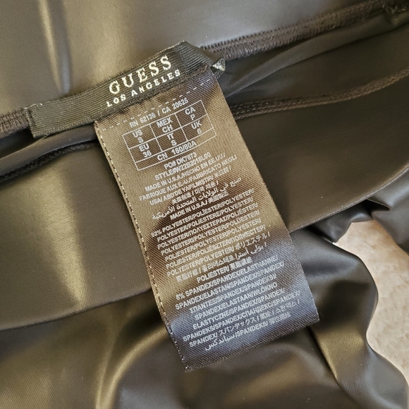 High-Waist Faux Leather Legging Pant - Picture 4 of 4